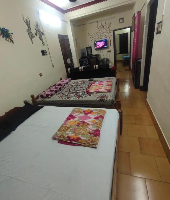 Kuppaayil Apartment | KRISHNA ROYAL Temple view