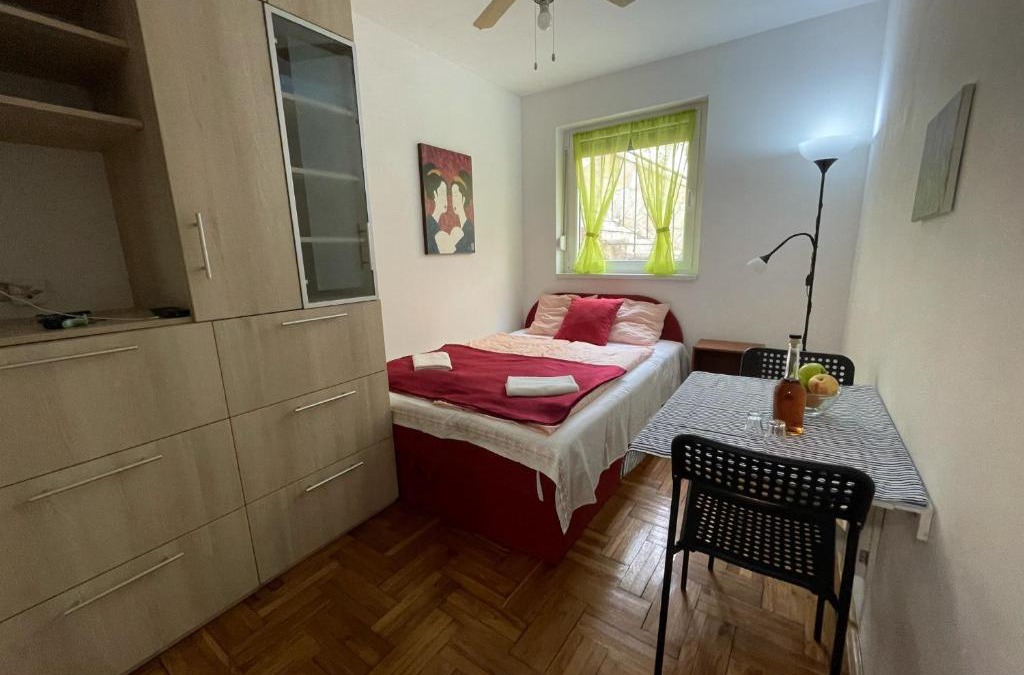 Cizici Apartment | Kristina apartmanház