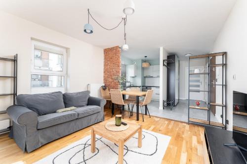 Krowodrza Apartment | Krowodrza 2-Bedroom Apartment by BookingHost