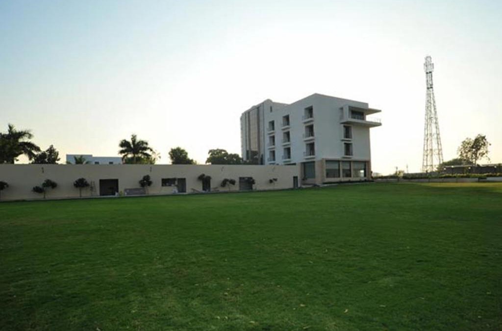 Sanand Hotel | Krsna Lila By The Blues
