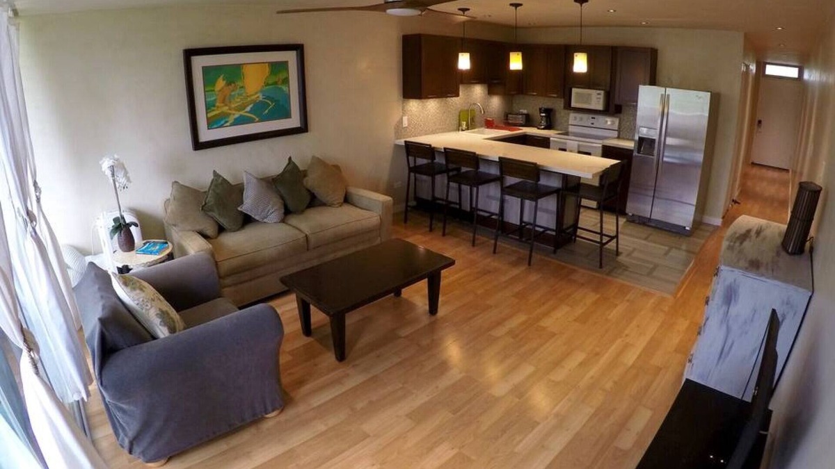 Kuau Apartment | Kuau Surf North shore Maui Locally-Owned