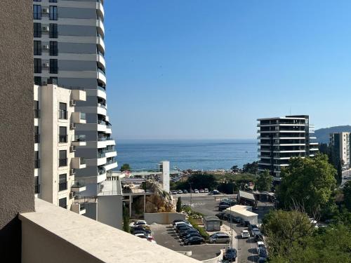 Becici Apartment | Kuc-kuc Twin towers