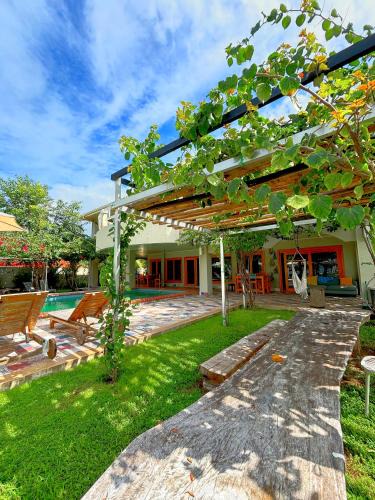 El Jobo House | Kudos Club