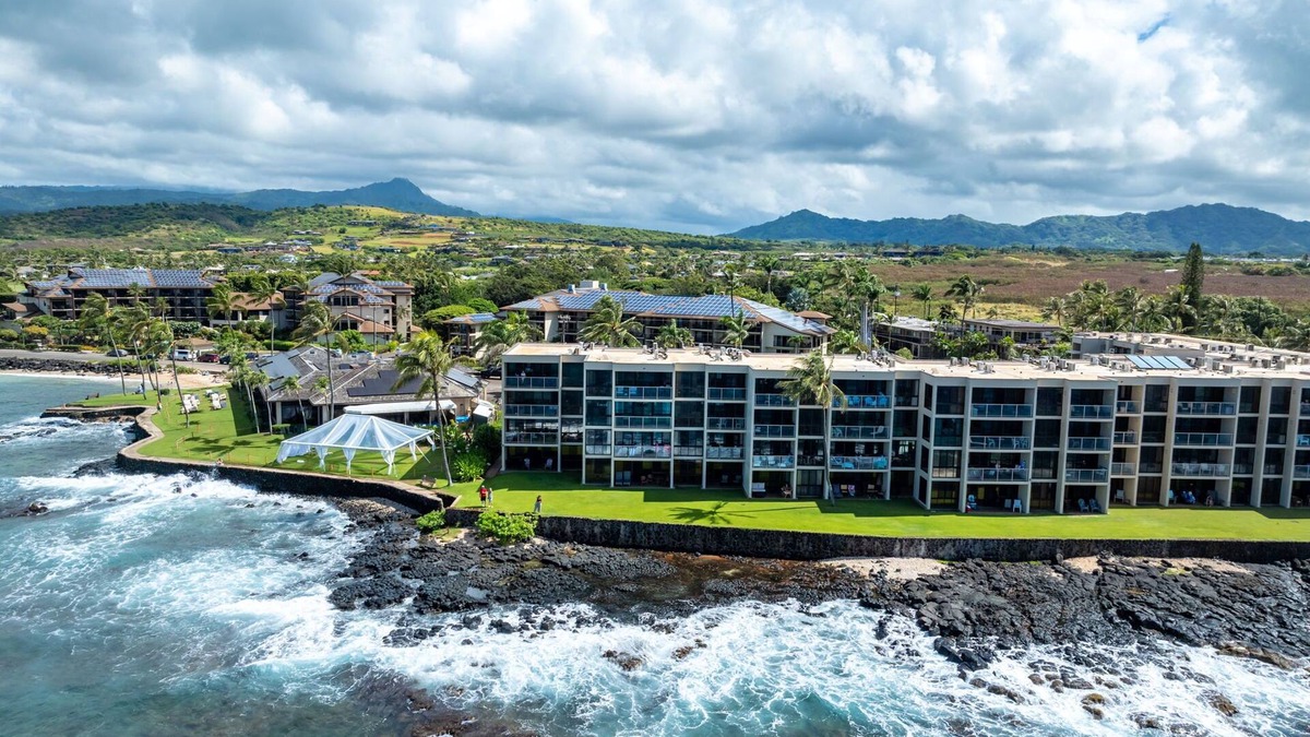 Poipu Condo | Kuhio Shores 113 - Exquisite Ground Floor Unit Right Next To The Ocean