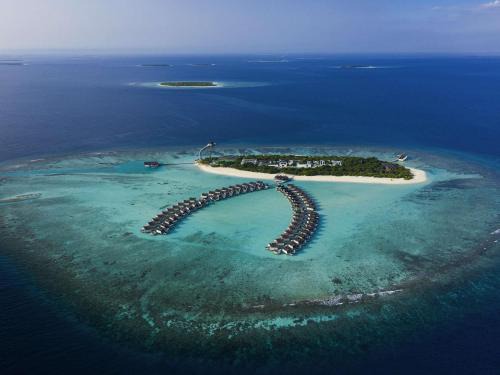 Kuredhivaru Resort | Kuredhivaru Resort and Spa - Maldives
