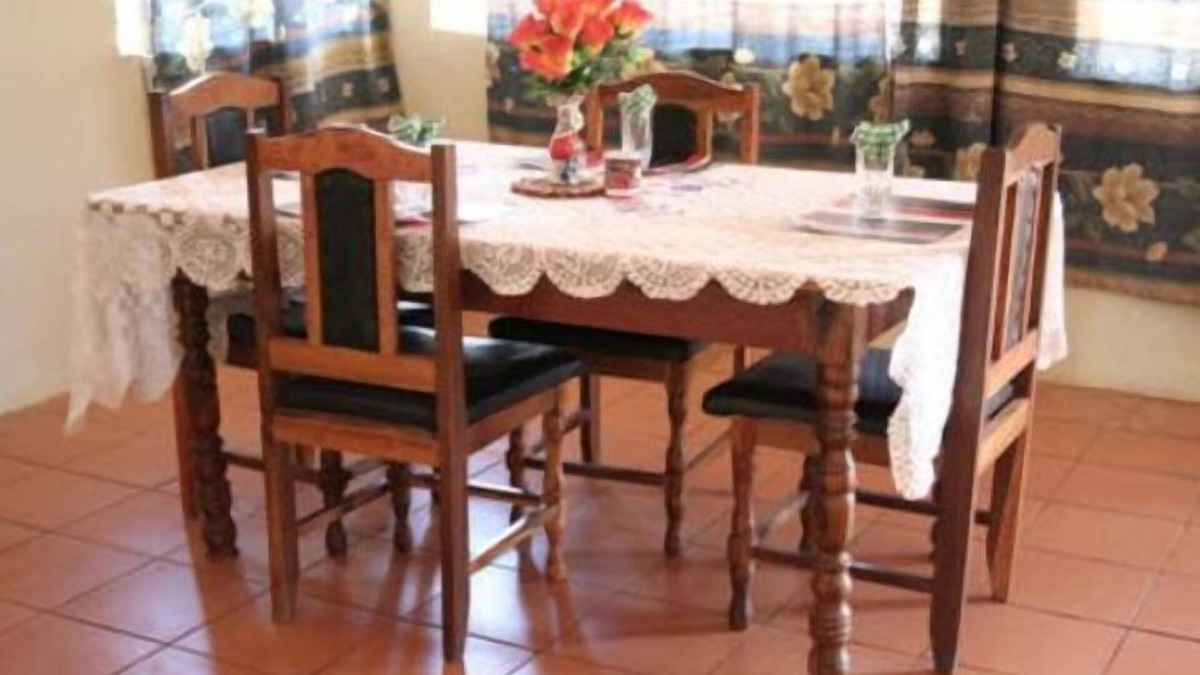 Livingstone Hotel | Kwesu Guest House