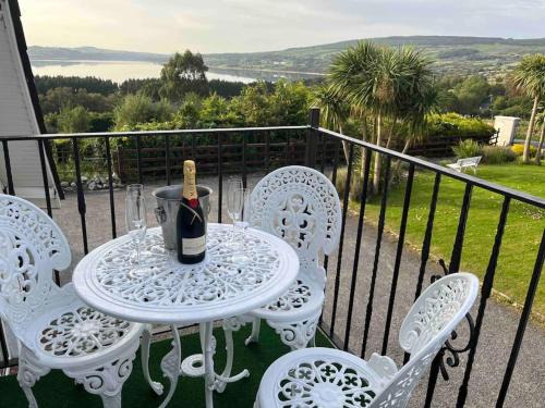 Knockaderry Cross Roads Apartment | Kylemore Lakeview Retreat