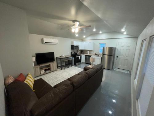 Sallisaw House | Kyns Kozy Kabin