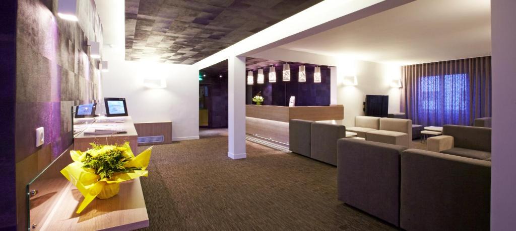 Bourg-les-Valence Hotel | Kyriad Valence Nord Bourg-Les-Valence