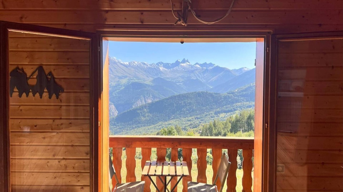 Jarrier House | L'Ô'D'OLLE - JARRIER - Gîte