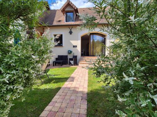 Sainte-Genevieve-les-Gasny House | L'Abaca 23