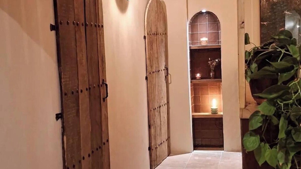Perpignan Apartment | L'AMAGAT unusual apartment with heated indoor pool and steam room