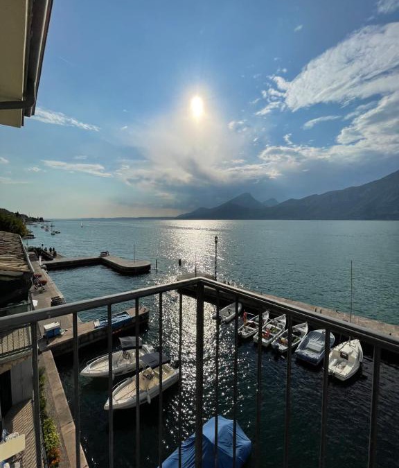 Brenzone sul Garda Apartment | l'angolo sul porto