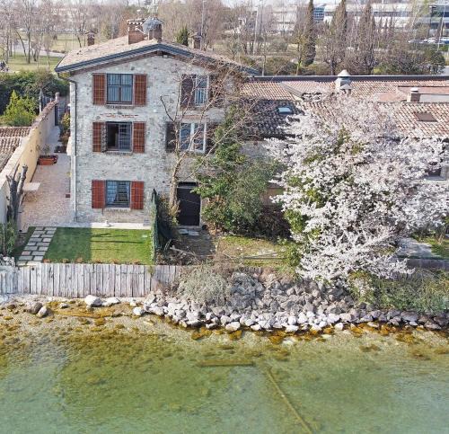Lugana Villa | L'antica Lugana front lake