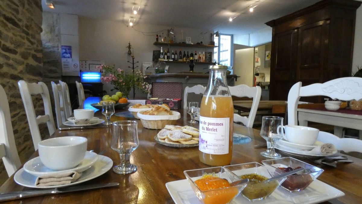 Bagnols-les-Bains Bed & Breakfast | L'Atelier S