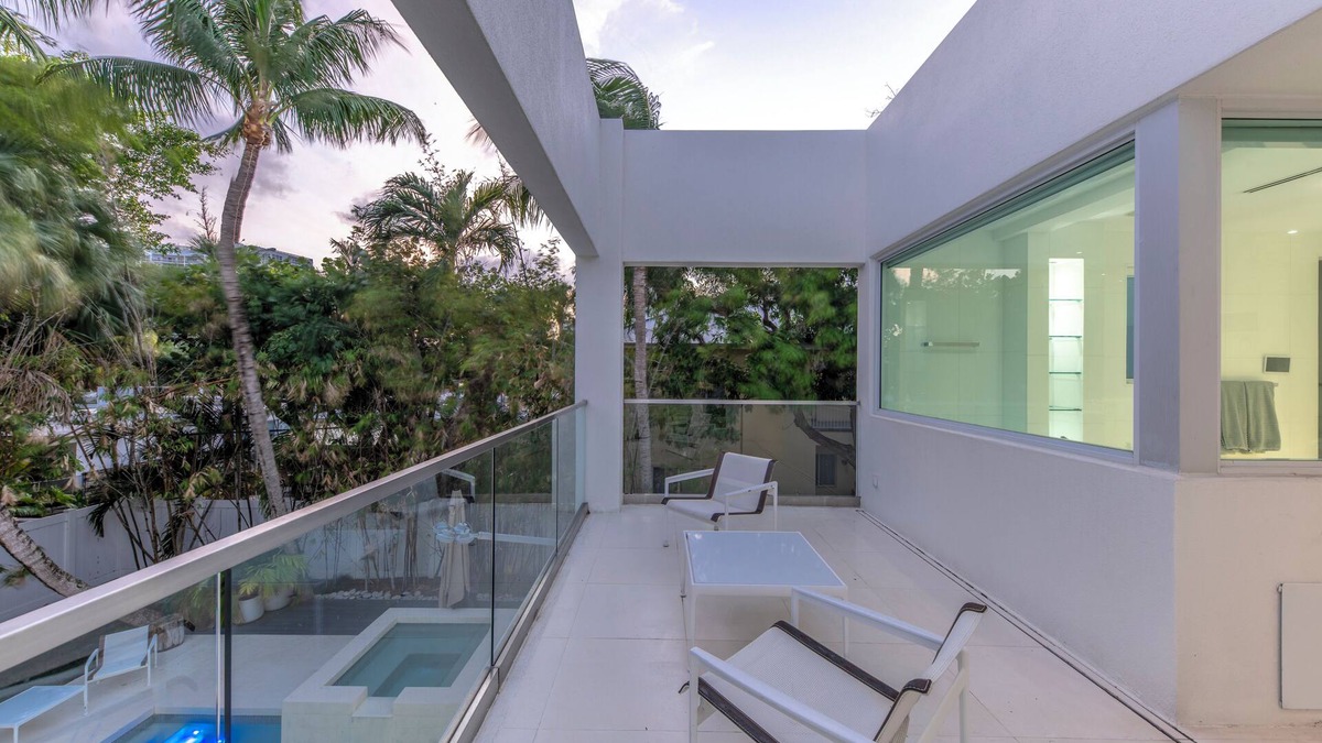Galt Mile House | L'atlantic Chic