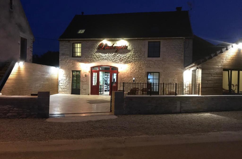 Corcelles-les-Arts Hotel | L'Aubergiste