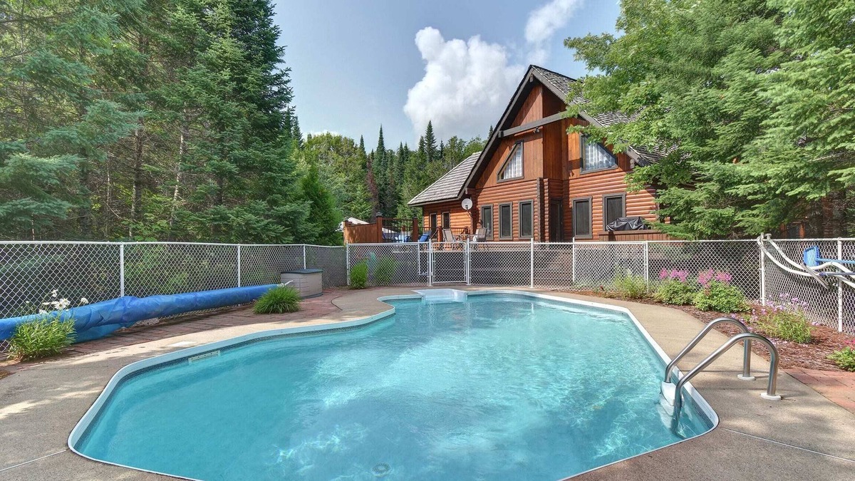 Saint-Faustin-Lac-Carre Ski Chalet | L'Eden CITQ#304470 Su