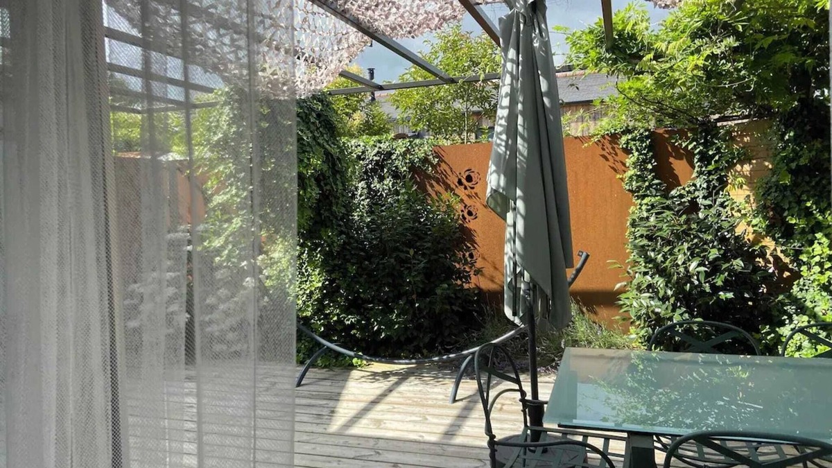 Saint-Jean-des-Mauvrets Cottage | L'Enclume, the forger's lodges