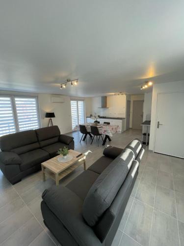 Saint-Quentin Apartment | L'escapade Confort Saint-Quentinoise