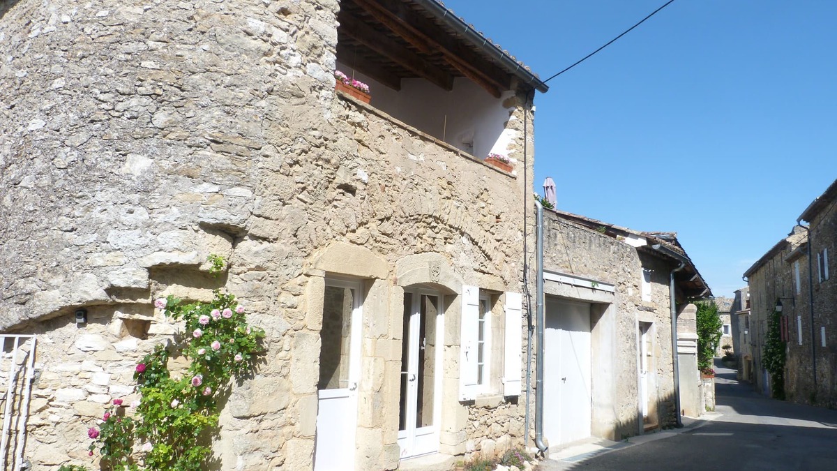 Saint-Andre-de-Roquepertuis House | "L'intemporel" The little apartment (Gîte) near the river Cèze