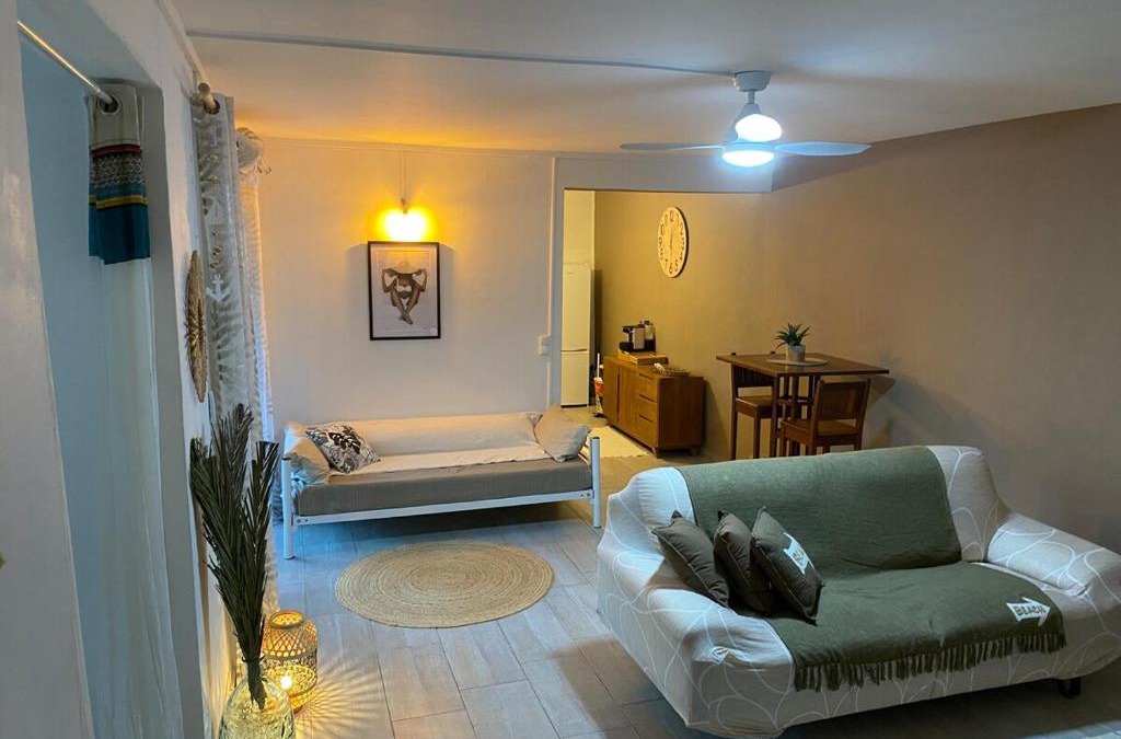 Le Gosier Apartment | L'Isménia
