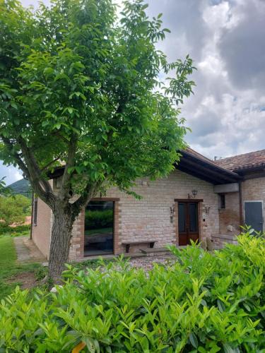 Cagli House | L'officina di Leo - Casale con giardino