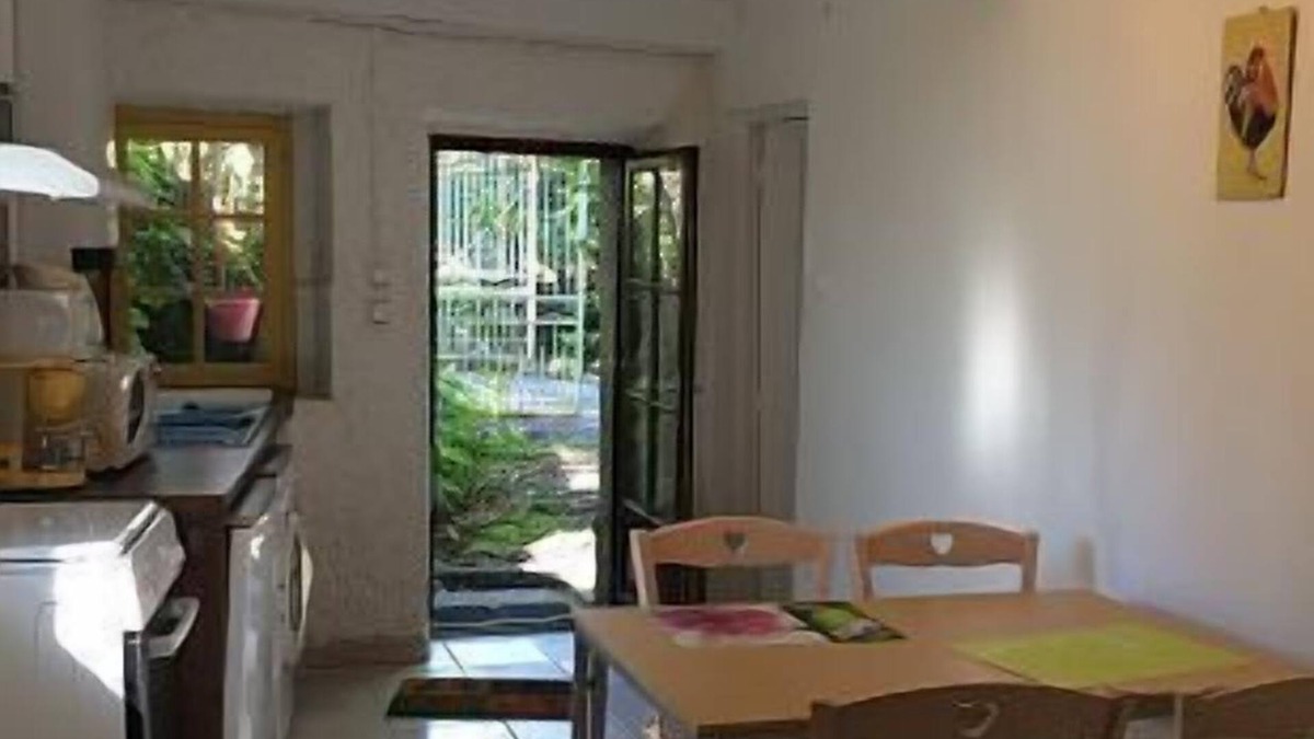 Moussoulens Cottage | L'Oustal Del Sol . A House of the Sun in Cathar Country !