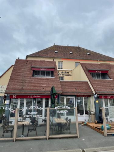 Courseulles-sur-Mer Hotel | L’R du port