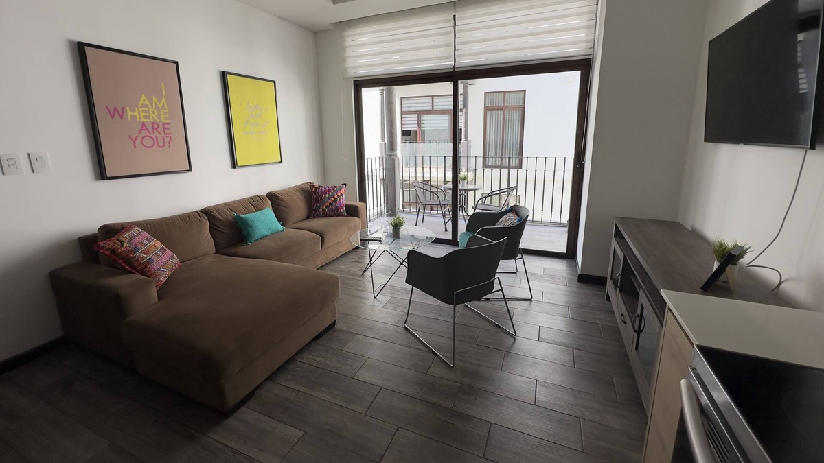 Zona 16 Apartment | L1C - Apto in Cayala for 4 guests