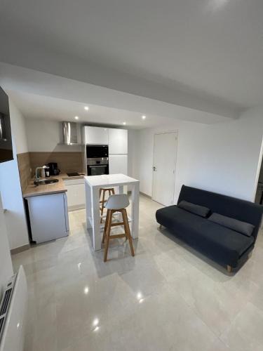 Juvigne House | La Basse Meule Maison