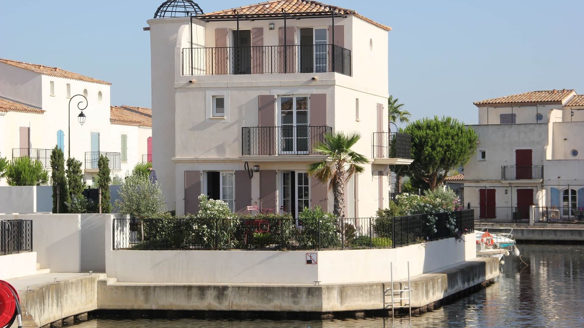 Aigues-Mortes House | "La Batelière" Aigues Mortes, 4 bedrooms, 124m2, private pool, great comfort.