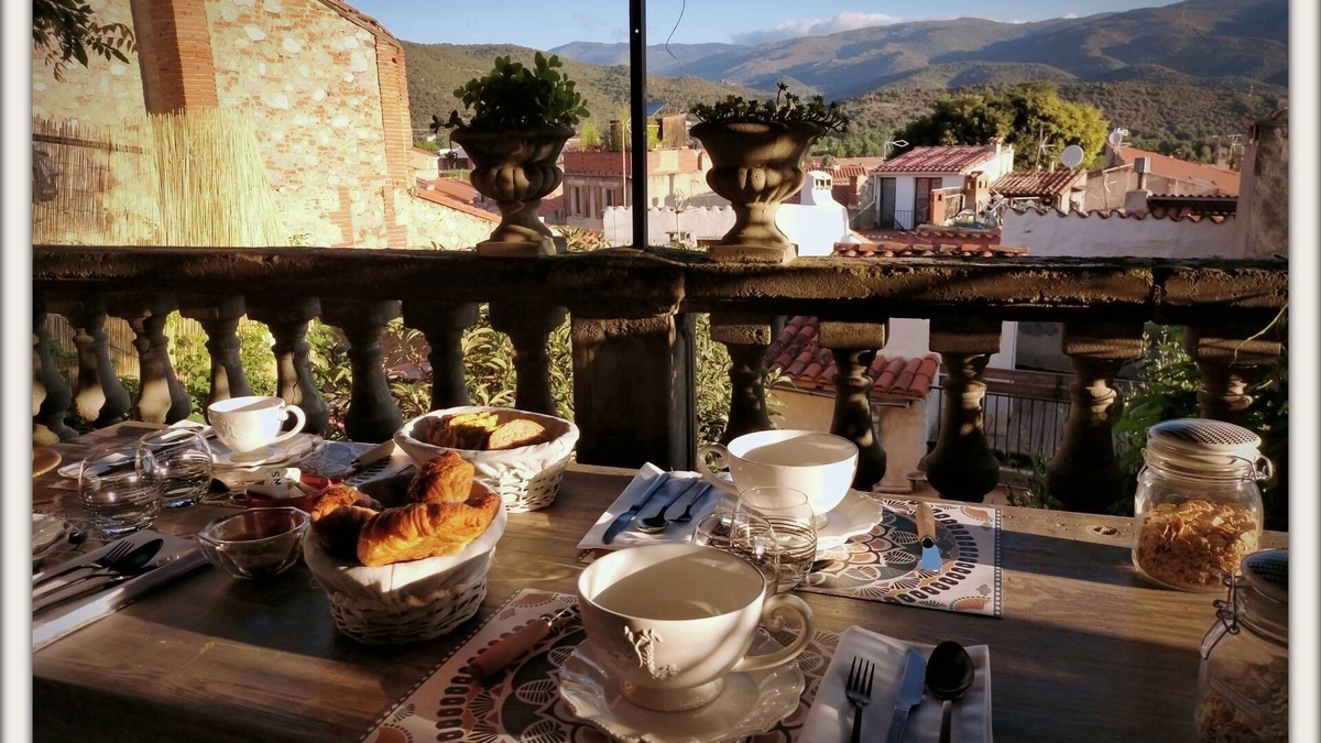Prades House | La Belle D'Âme