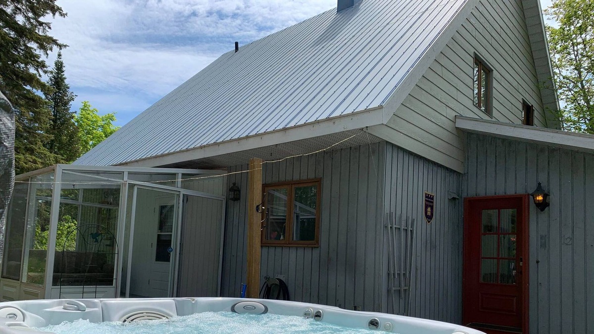 Sainte-Beatrix Ski Chalet | La Belle Vallée, Nature & Spa