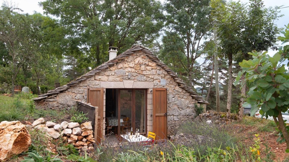 Saint-Georges-de-Levejac House | La Bergerie de l'Eolienne 2/3 persons