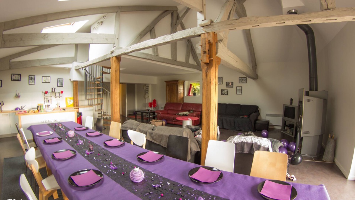 Saint-Martin-de-la-Lieue Cottage | La Bergerie du Martinaa - Gite for 10 -Pet park - Heated swimming pool