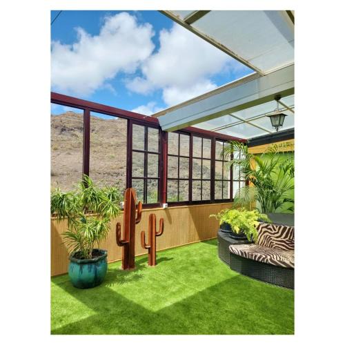 Mogan House | La Bohemia