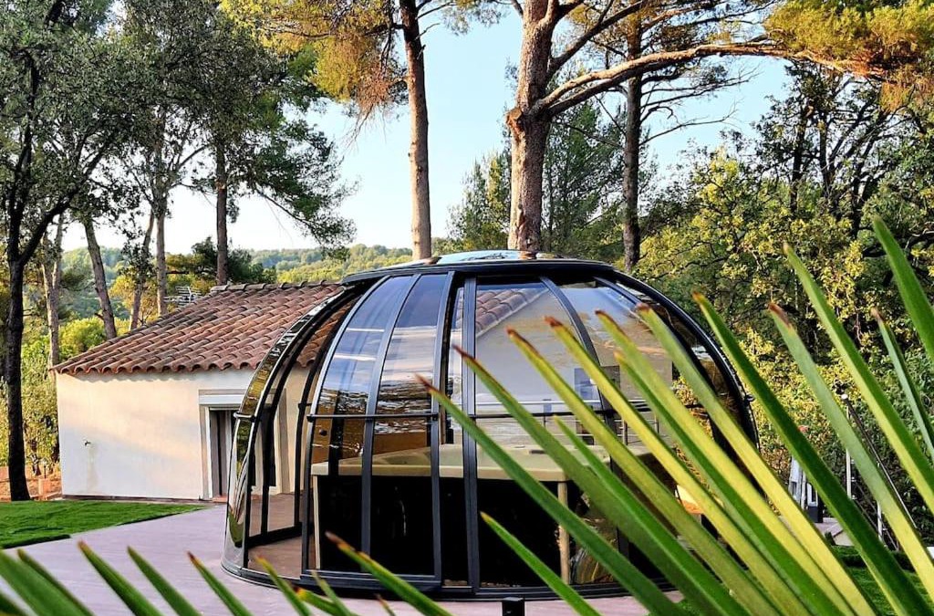 La Valentine House | La Bonne Etoile Marseille ! Hébergement romantique ! Jacuzzi et Piscine chauffée