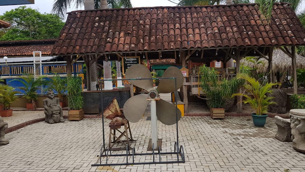 Tamarindo Hotel | La Boya Hotel y Parque Acuático