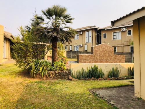Newcastle Cabin | La Bronze Guest Lodge