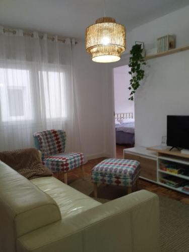 Aviles Apartment | La cámara secreta de BelNi