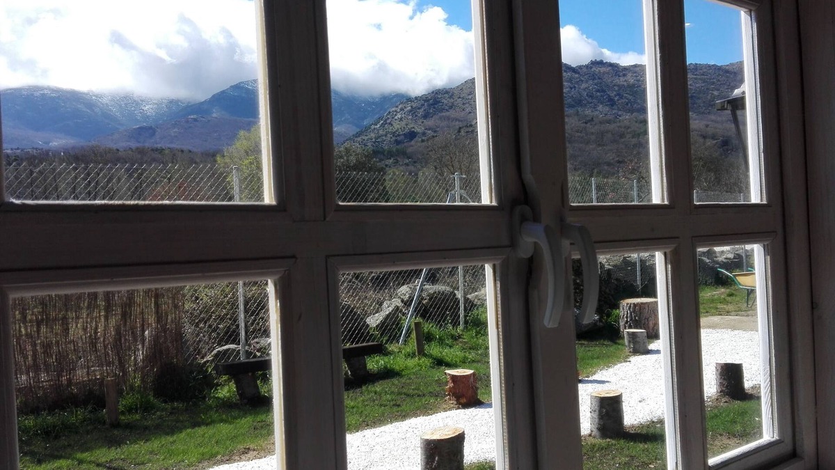 Navaluenga Cabin | La Cabaña del Alberche. Relax on the banks of the Alberche river