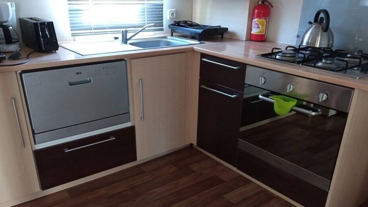Vias House | LA CARABASSE VACANCES SOLEIL clim 3ch LAVE LINGE LAVE VAISSELLE