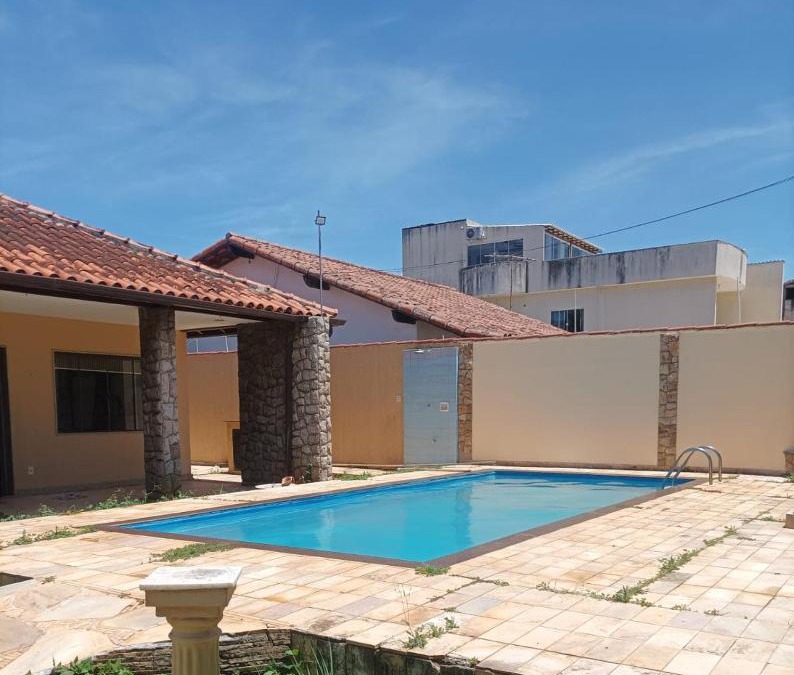 Palmeiras House | La Casa Amarela - Toda Novinha