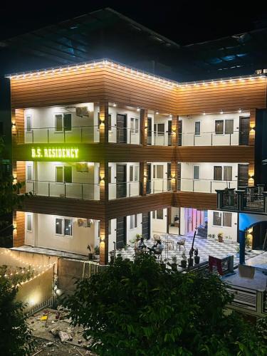 Tapovan House | La Casa Bonita - Boutique HomeStay Wellness Retreat