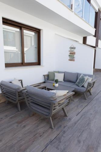 Lo Pagan Apartment | La Casa Costera Cálida 2