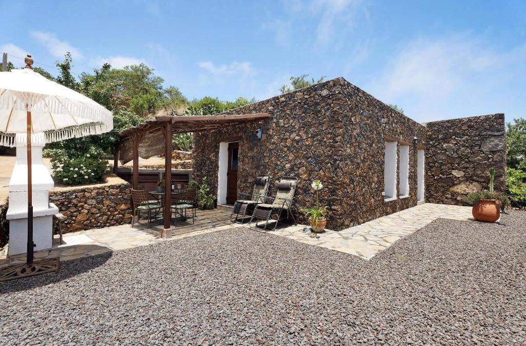 Isora House | La Casa de Abajo