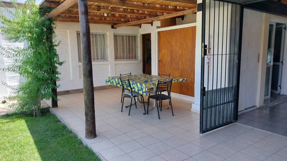 Chacras de Coria House | ¡La Casa de Coco, con Piscina!