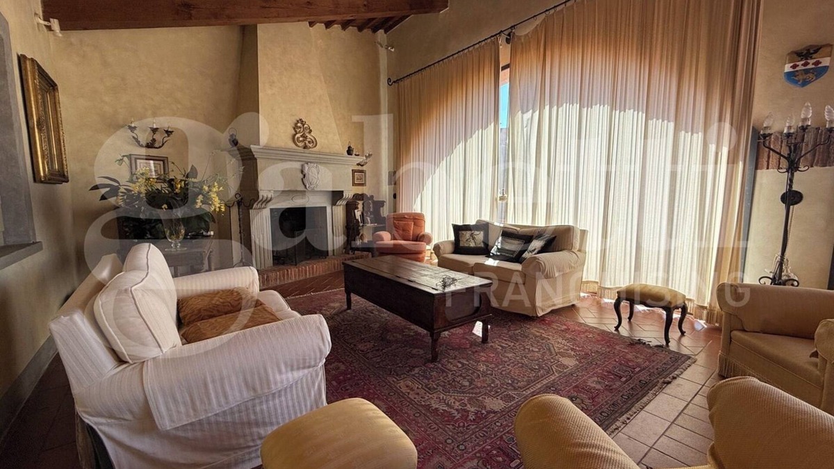 Cevoli Apartment | La Casa degli Archi