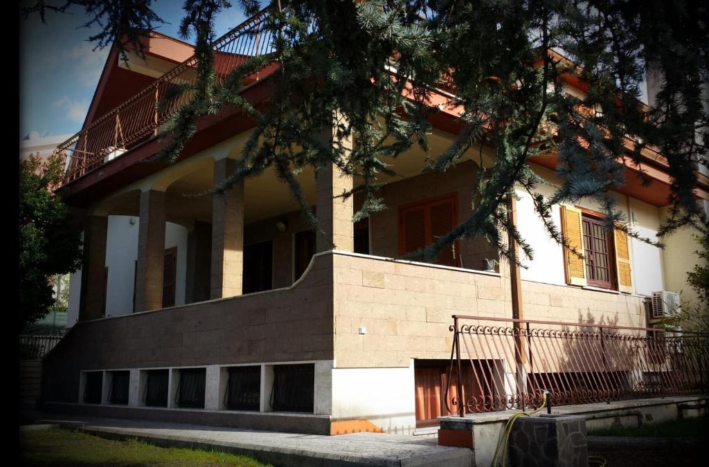 Borghesiana House | La Casa degli Oleandri